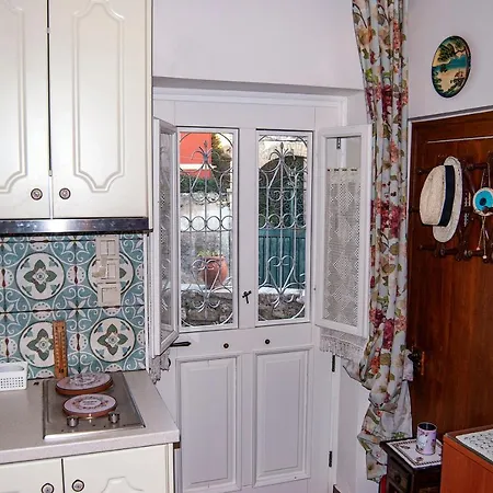 Yangos Traditional Апартаменты